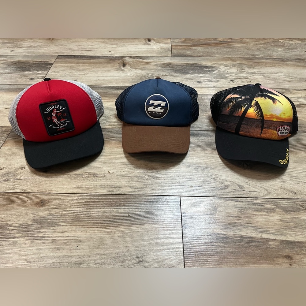 EUC Bundle of 3 Surf Shop Trucker Hats